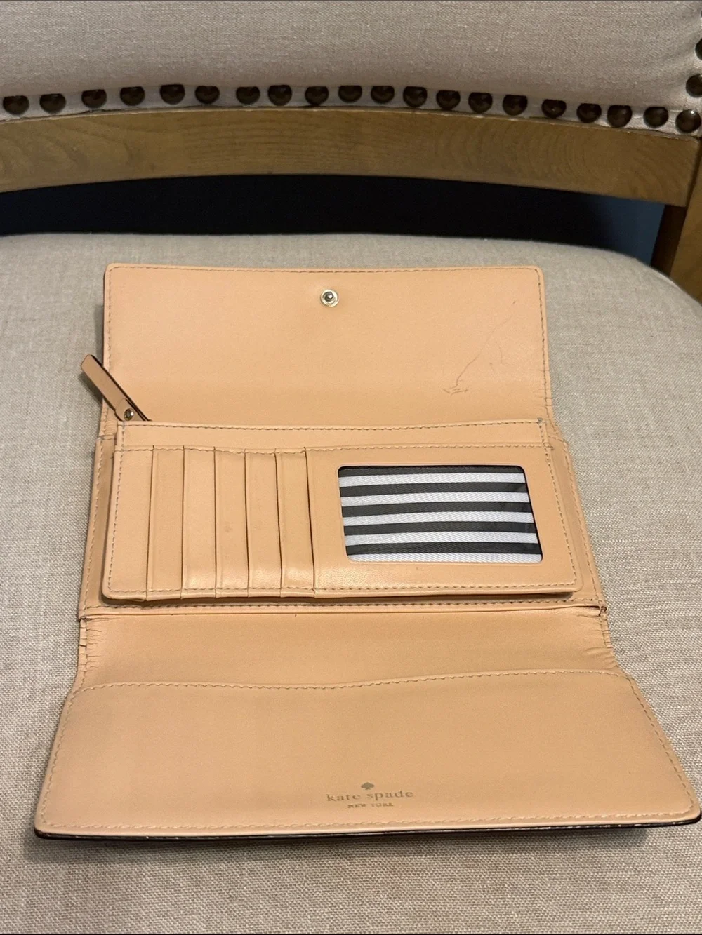 kate spade Black Pebbled Leather Trifold Wallet WELL LOVED